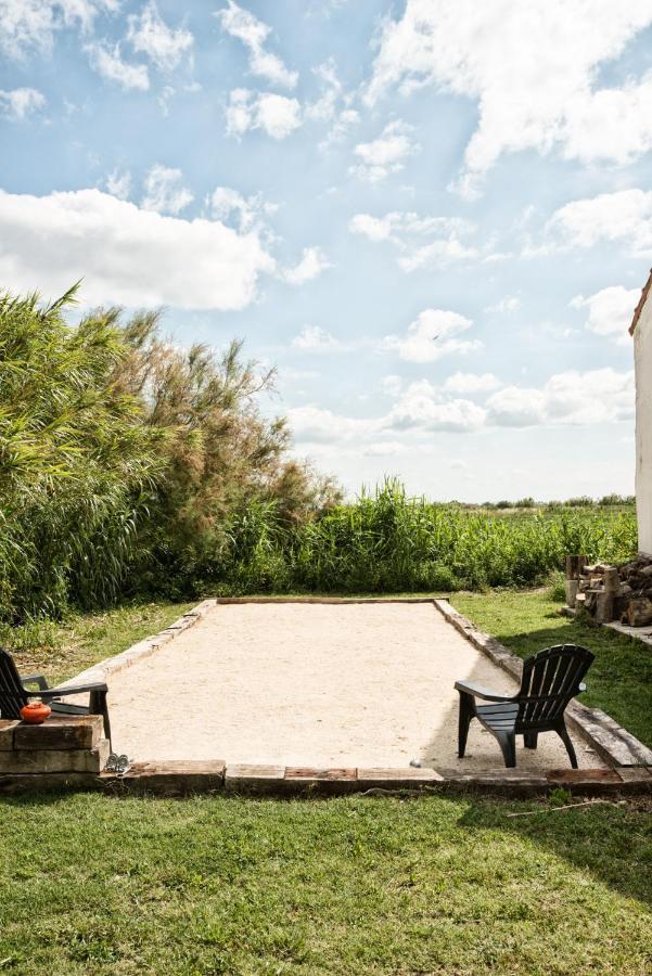 Bed and Breakfast Mas De Bouvet En Camargue Albaron Exterior foto